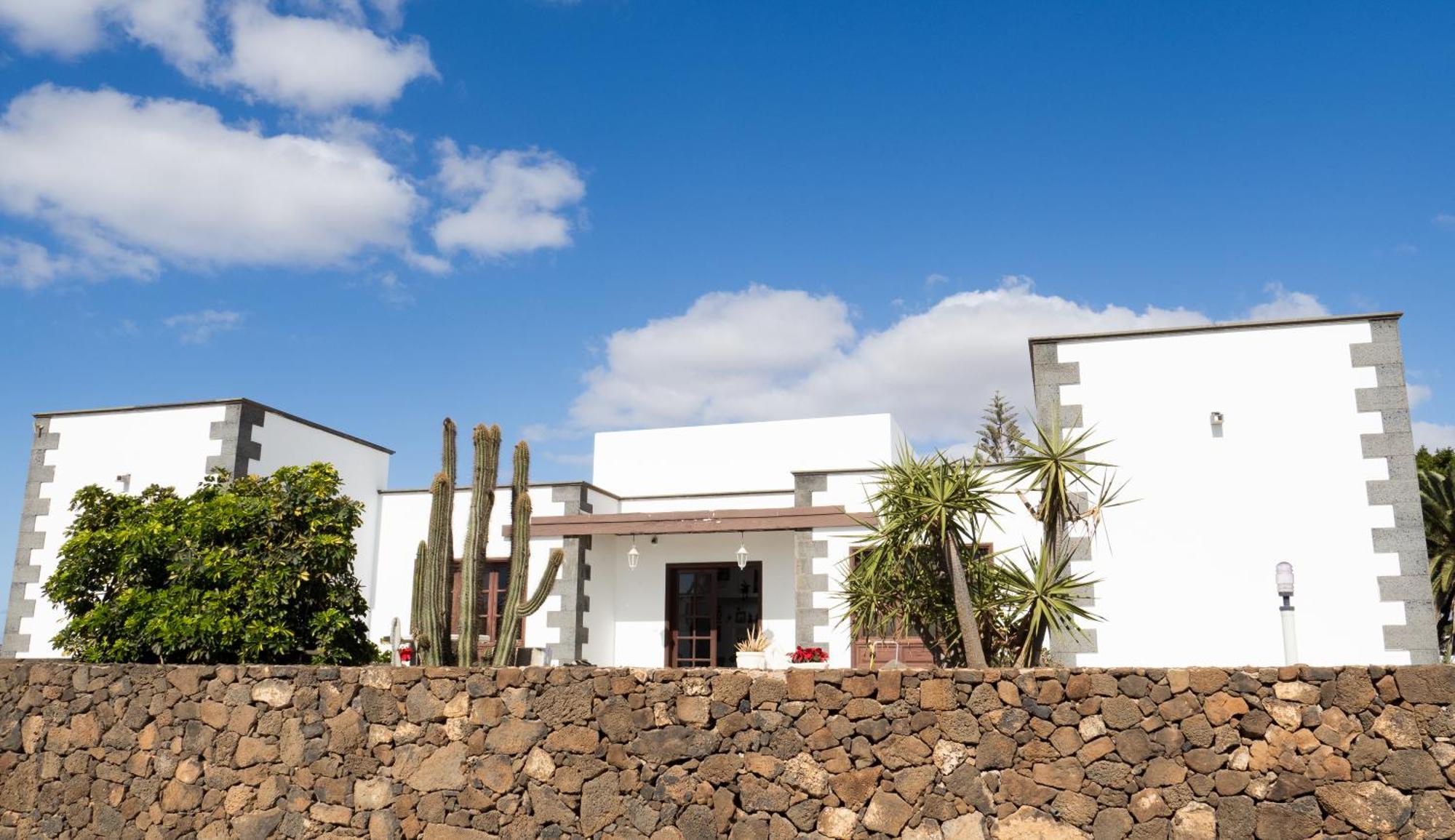 Villa Estrella Polar Tahiche Exterior photo